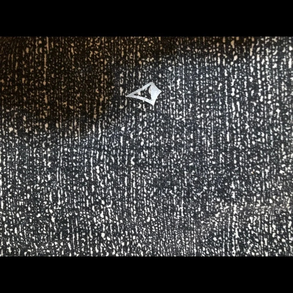 Ivivva Girls  Size 12 Leggings - Picture 3 of 4